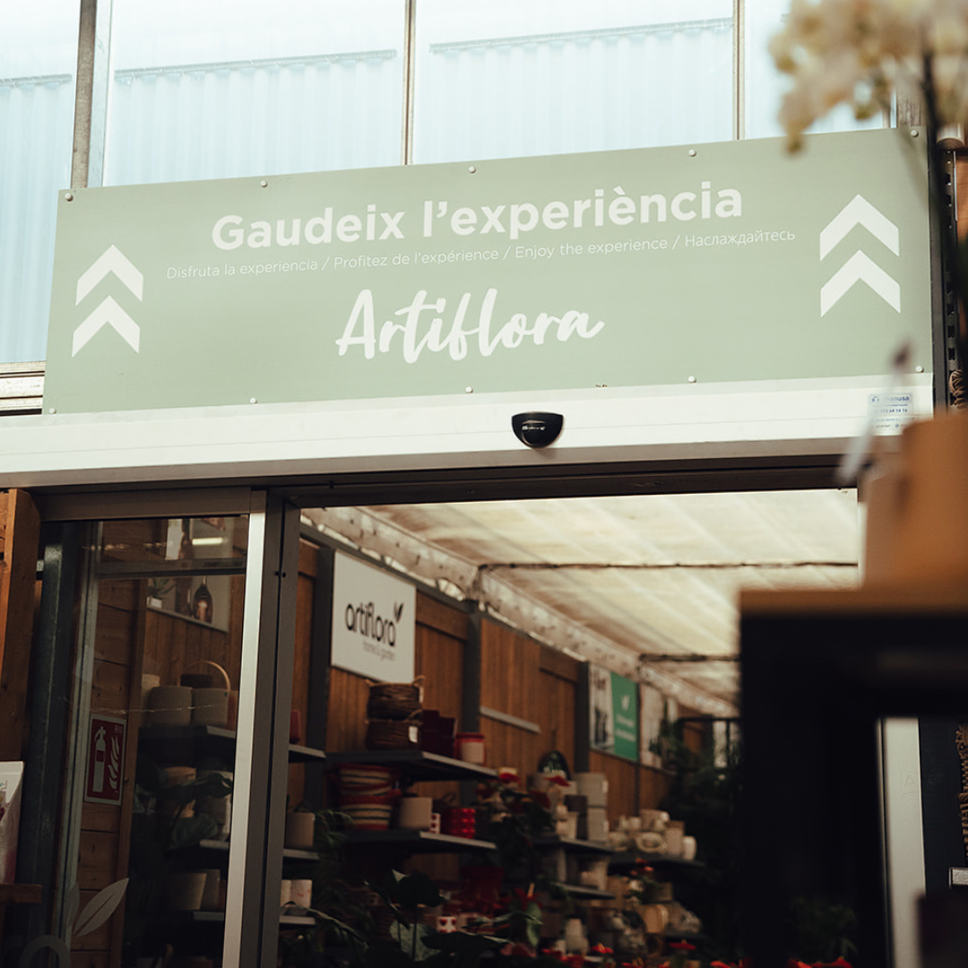 Artiflora, centre de jardineria, decoració i mascotes a Platja d’Aro